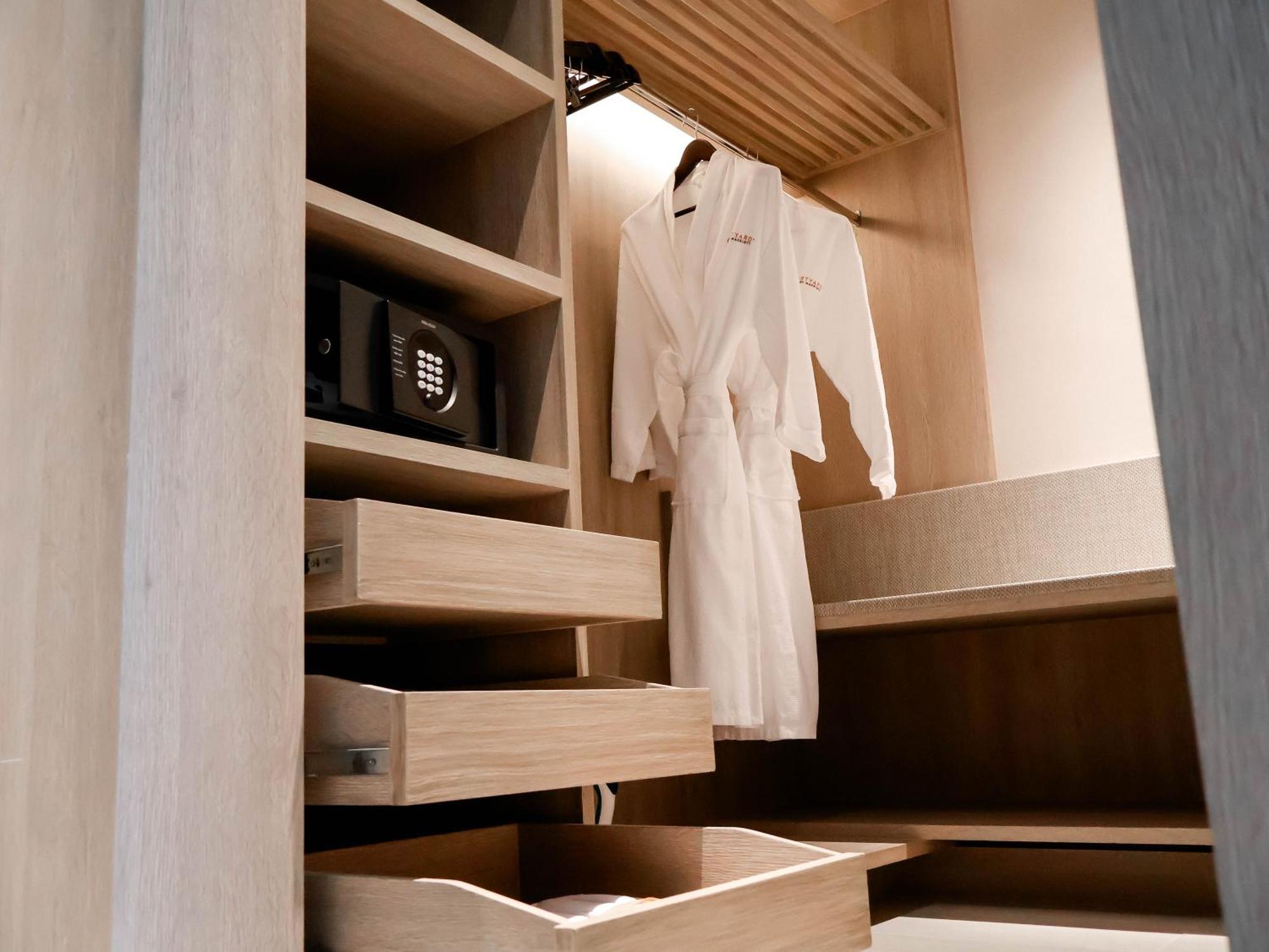 Courtyard By Marriott Bangkok Suvarnabhumi Airport Kültér fotó