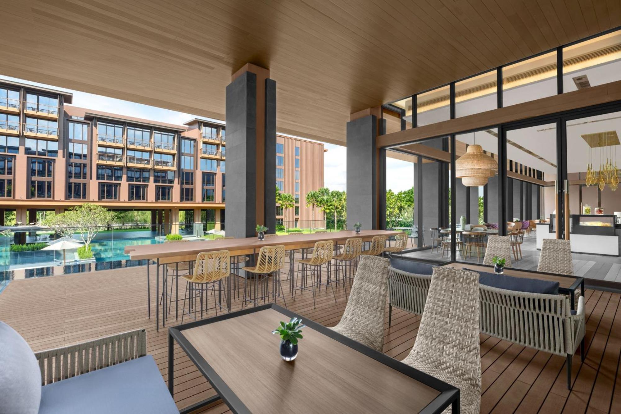 Courtyard By Marriott Bangkok Suvarnabhumi Airport Kültér fotó
