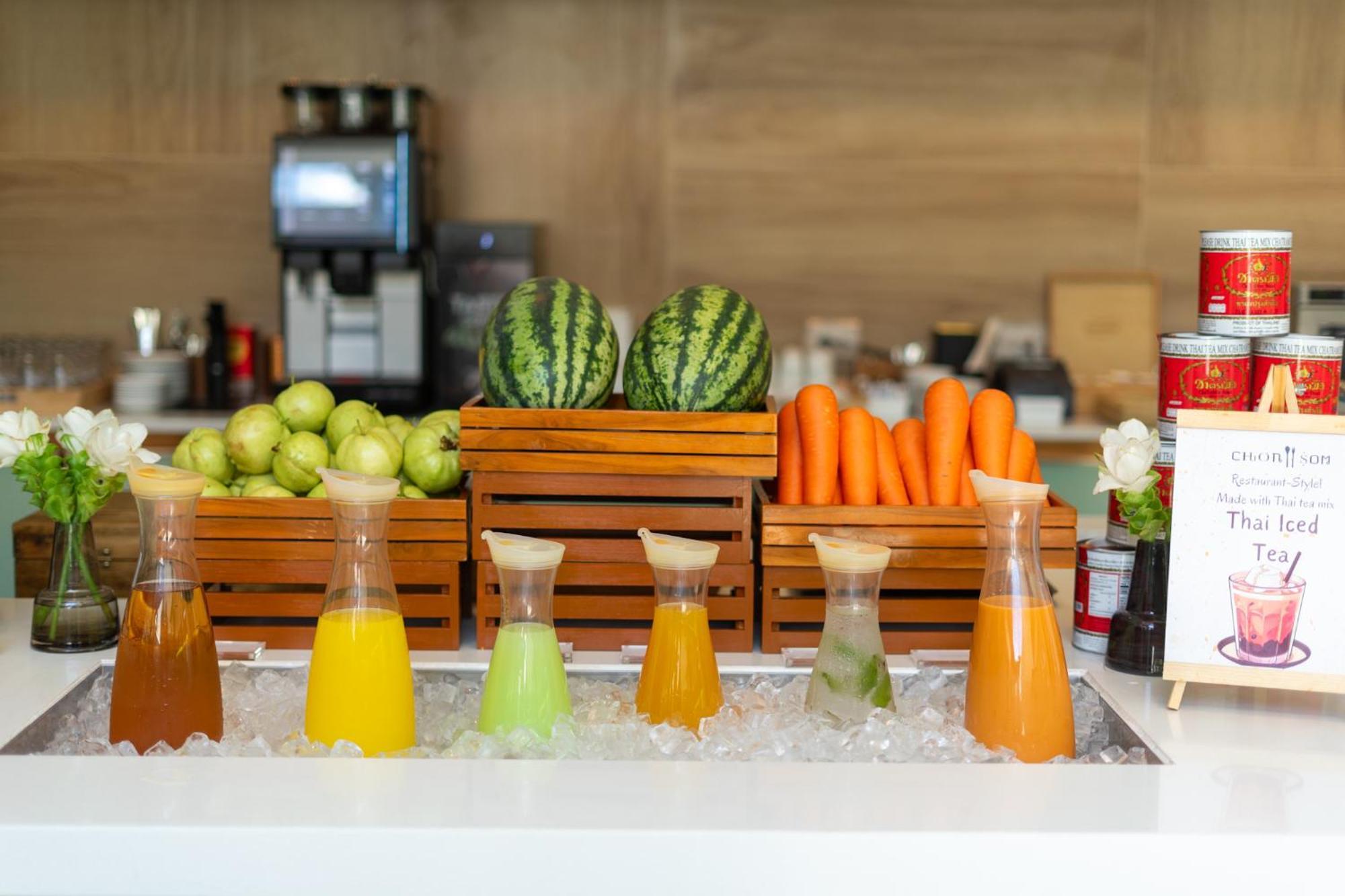 Courtyard By Marriott Bangkok Suvarnabhumi Airport Kültér fotó