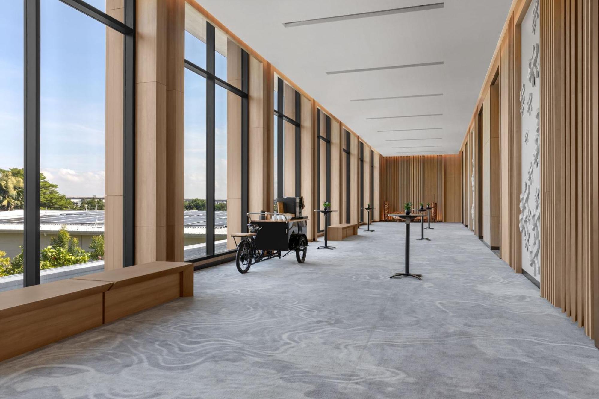 Courtyard By Marriott Bangkok Suvarnabhumi Airport Kültér fotó